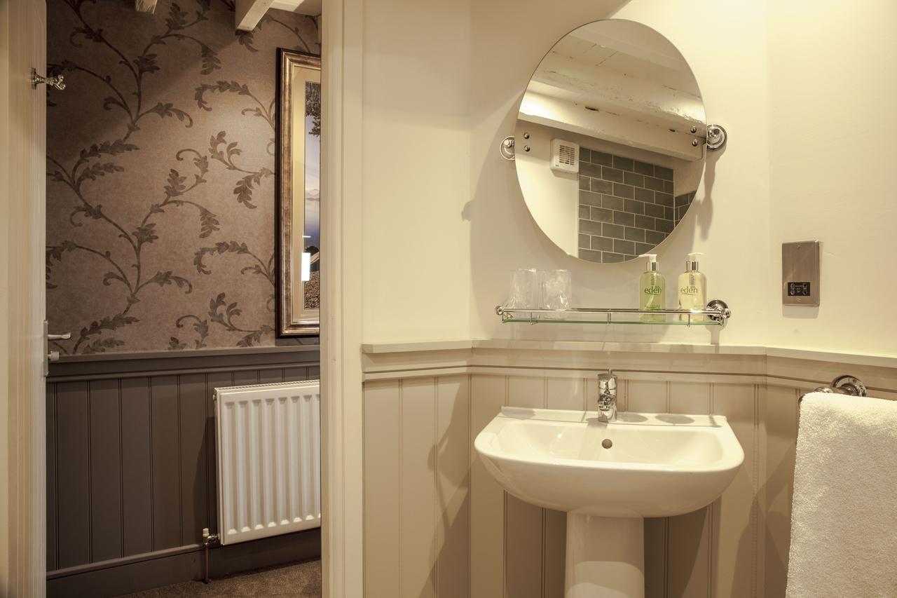 Crofters Lodge Barrow-in-Furness Esterno foto